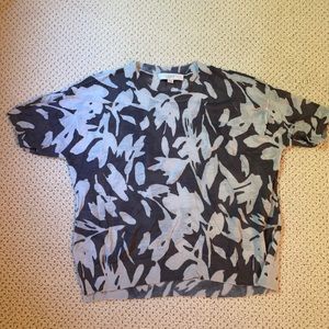 LOFT loose floral tee in grey/white